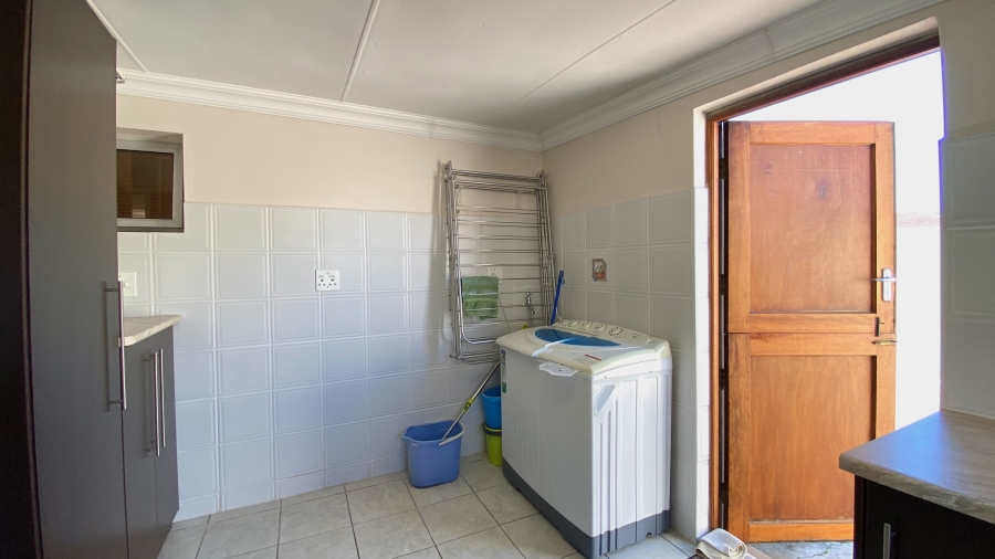 4 Bedroom Property for Sale in Port Owen Western Cape